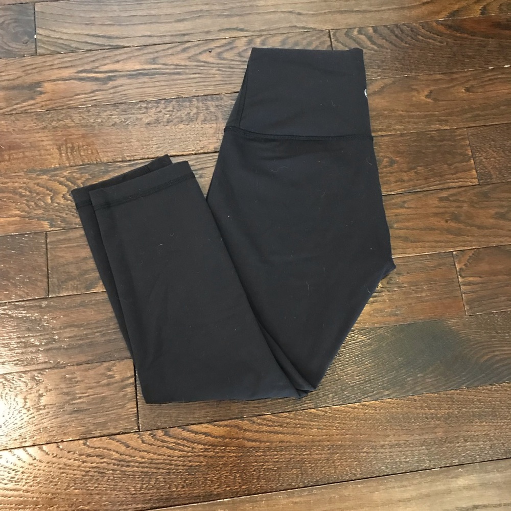 Lululemon Wunder Under Crop